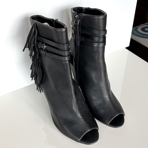 Rebecca Minkoff Black Fringe Stevie Peep Toe Wedge Booties Size 10 - Picture 3 of 15